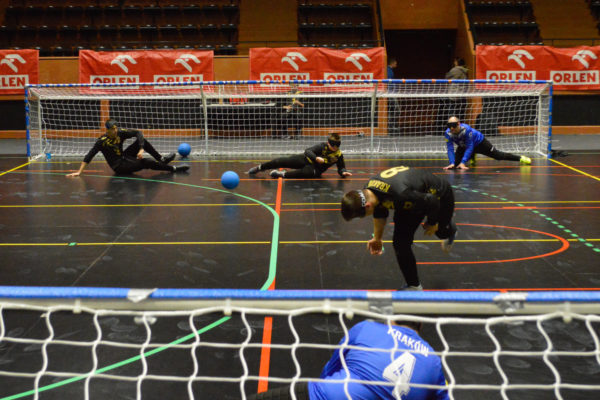 Camp sportowy dla osób słabowidzących i niewidomych